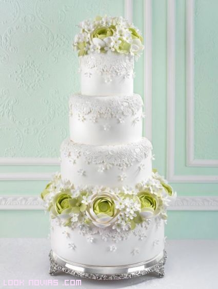 Flores para decorar pasteles de boda