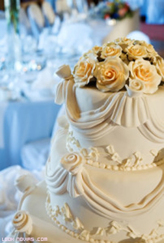 pasteles de boda con merengue
