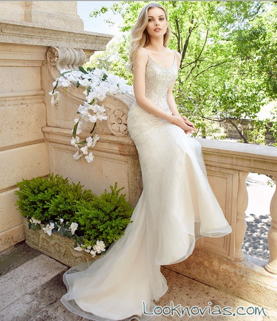 vestido de novia recto sencillo alta costura